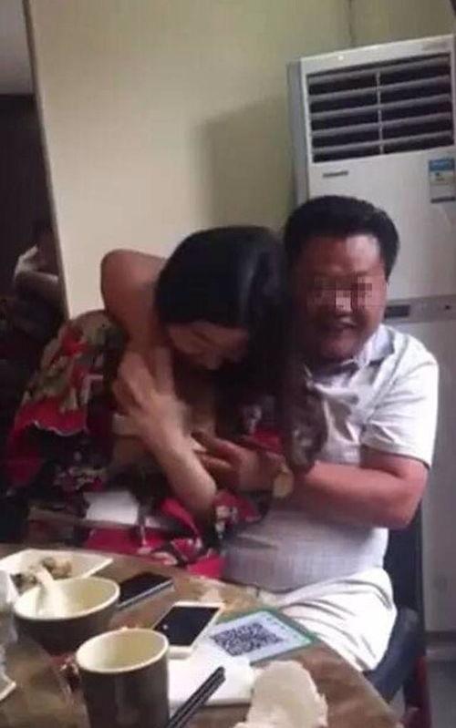 摸摸胸视频,摸摸胸视频深度解析